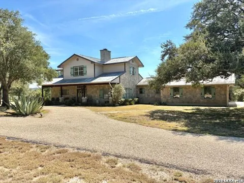 1348 LIVE OAK RDG