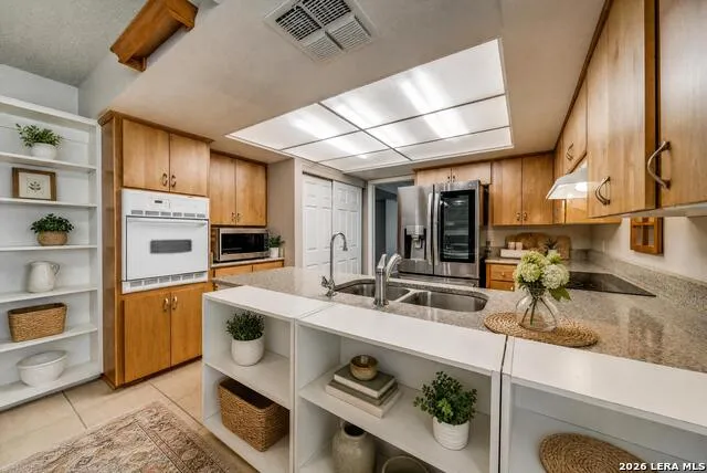 3803 Barrington #12A San Antonio, TX 78217