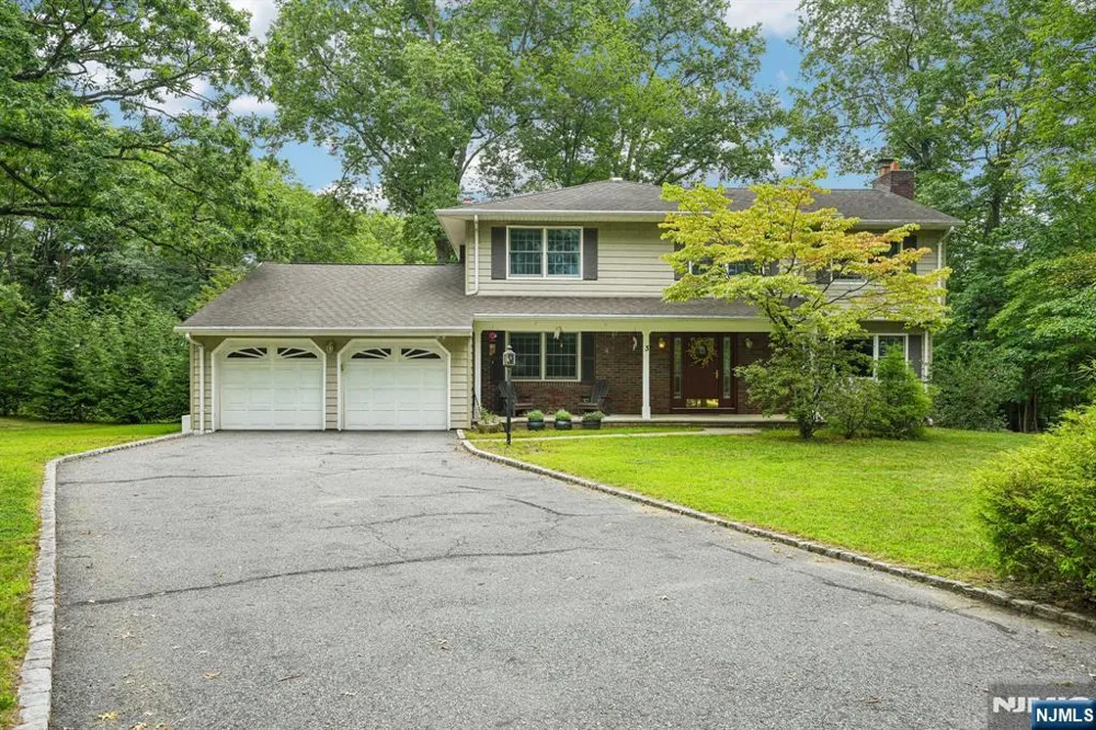 3 Kennedy Court Wayne, NJ 07470