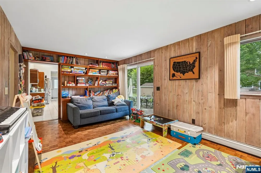 3 Kennedy Court Wayne, NJ 07470