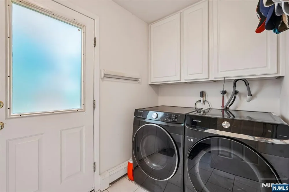 3 Kennedy Court Wayne, NJ 07470