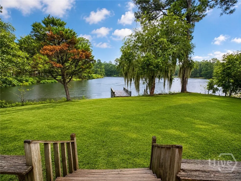 91 Holly Circle Midway, GA 31320