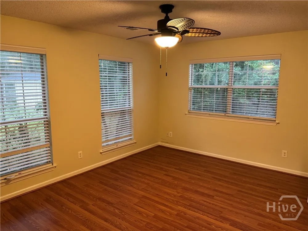 91 Holly Circle Midway, GA 31320