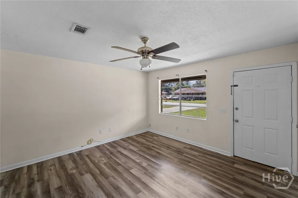 234 Deerwood Drive Hinesville, GA 31313