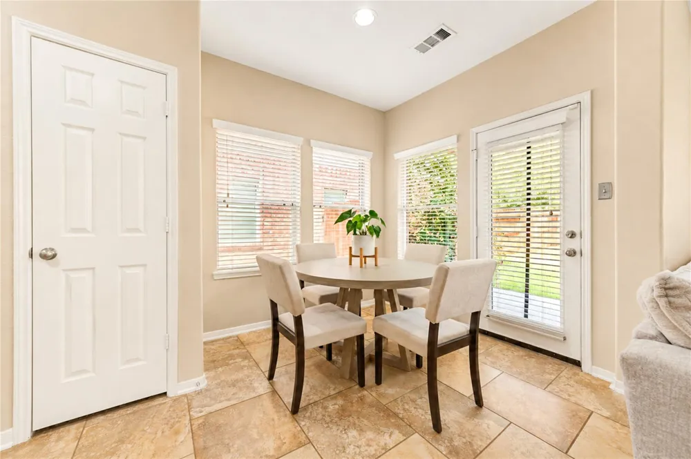 6315 Linfield Bluff Lane Katy, TX 77494