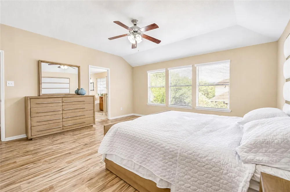 6315 Linfield Bluff Lane Katy, TX 77494