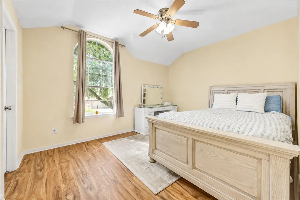 6315 Linfield Bluff Lane Katy, TX 77494