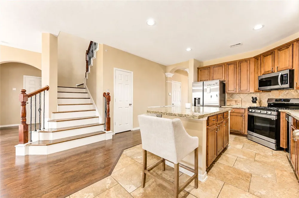 6315 Linfield Bluff Lane Katy, TX 77494