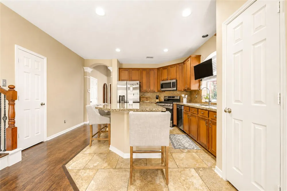 6315 Linfield Bluff Lane Katy, TX 77494
