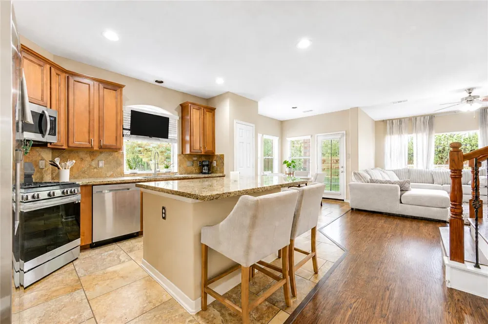 6315 Linfield Bluff Lane Katy, TX 77494