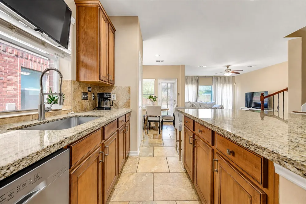 6315 Linfield Bluff Lane Katy, TX 77494