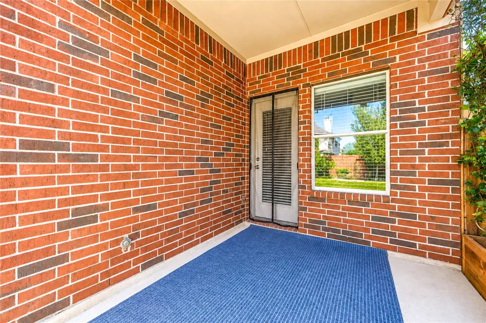 6315 Linfield Bluff Lane Katy, TX 77494