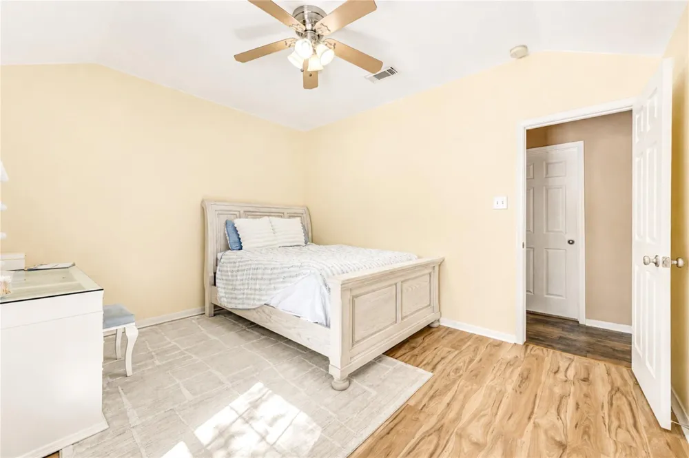 6315 Linfield Bluff Lane Katy, TX 77494