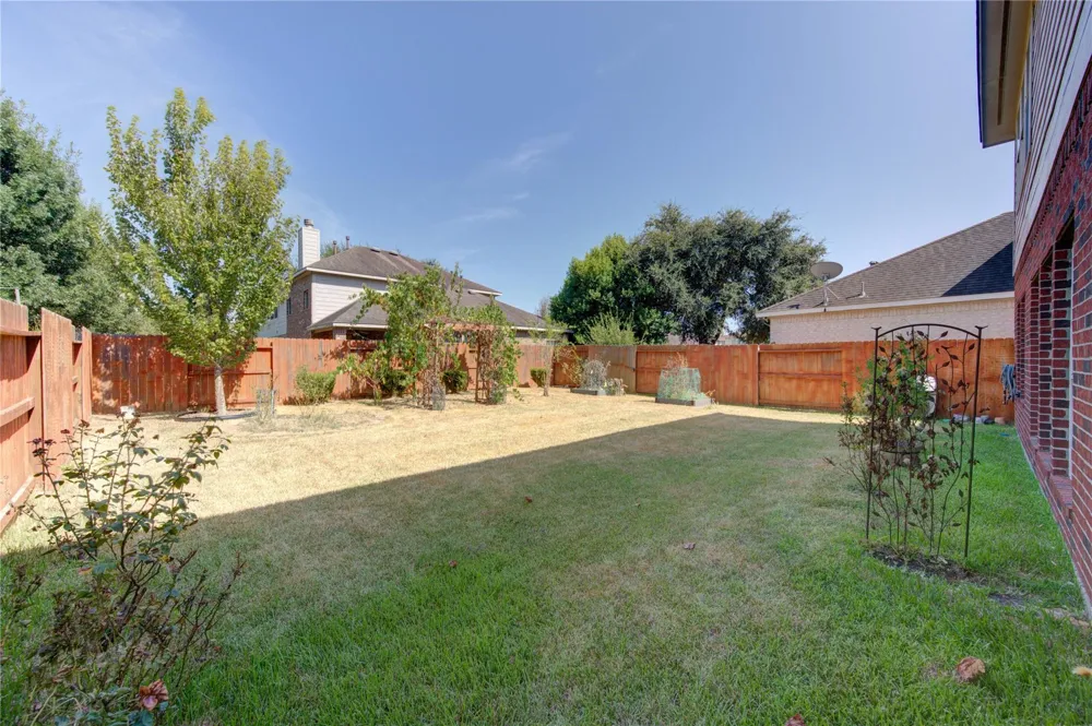 6315 Linfield Bluff Lane Katy, TX 77494