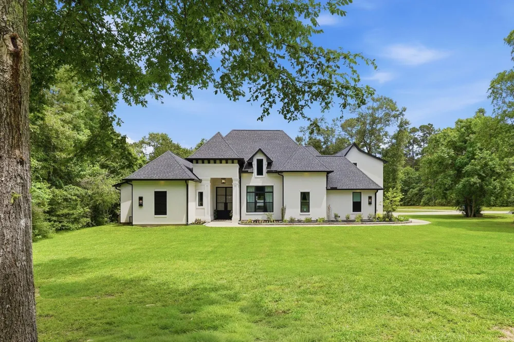 288 Fire Sky Road Huntsville, TX 77340