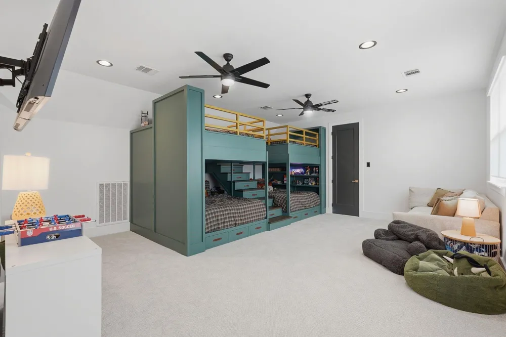 288 Fire Sky Road Huntsville, TX 77340