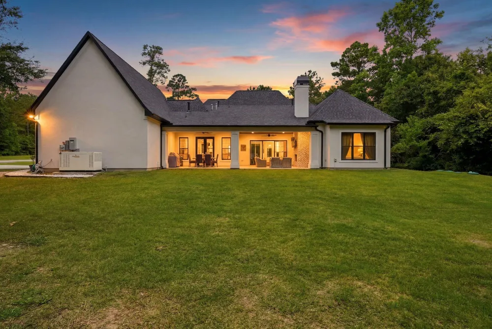 288 Fire Sky Road Huntsville, TX 77340