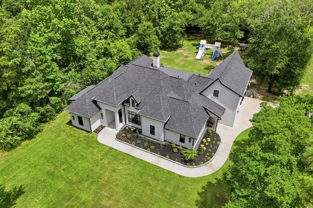 288 Fire Sky Road Huntsville, TX 77340