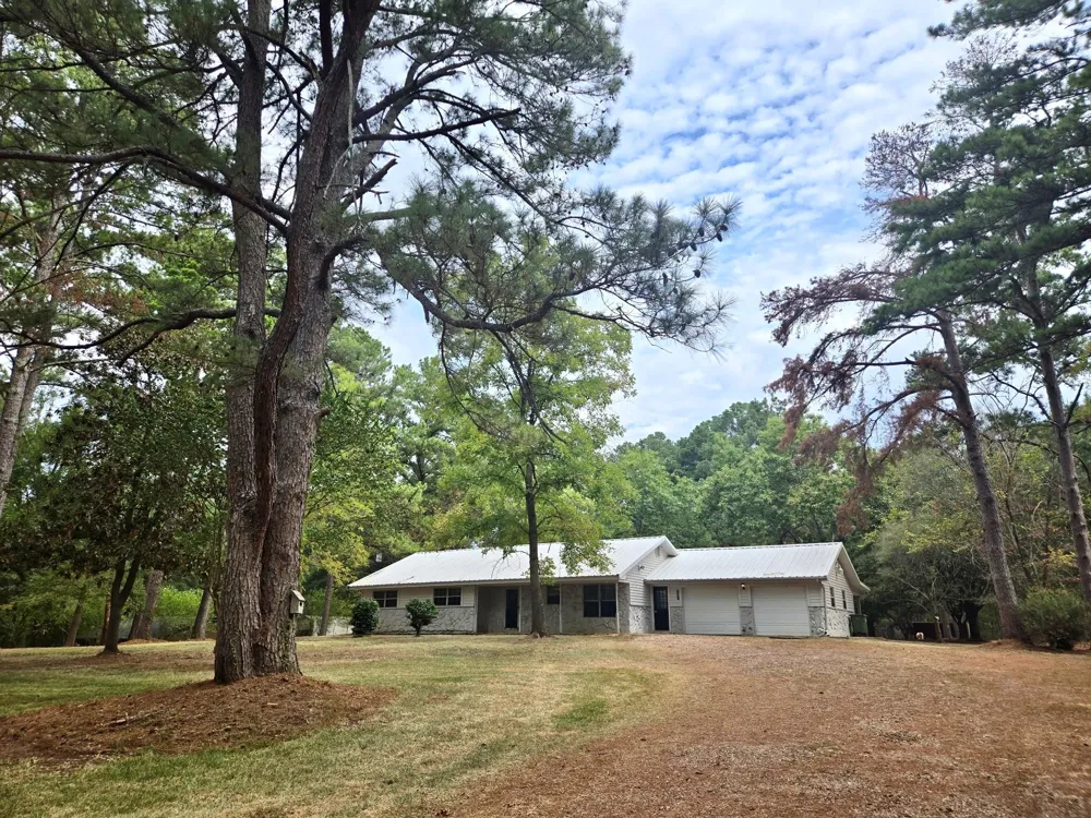 338 County Road 2041 Nacogdoches, TX 75965