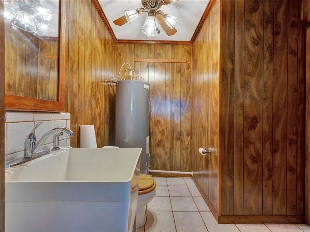 338 County Road 2041 Nacogdoches, TX 75965