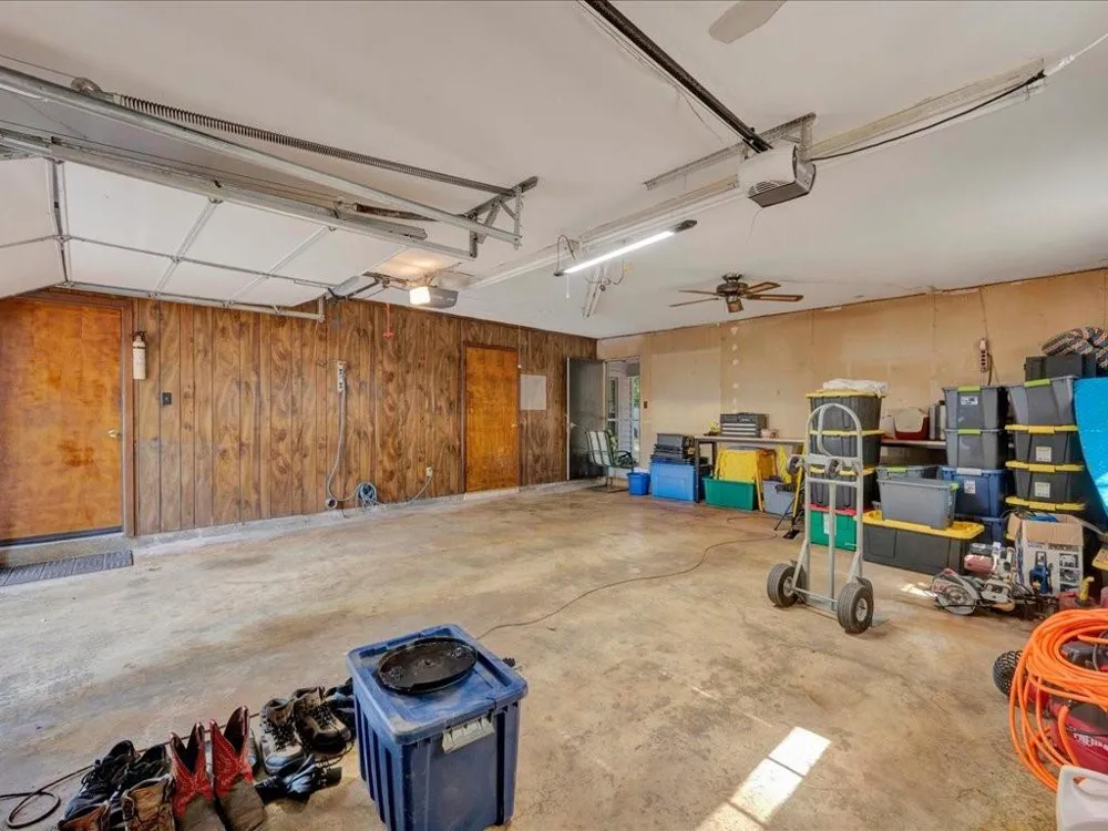 338 County Road 2041 Nacogdoches, TX 75965