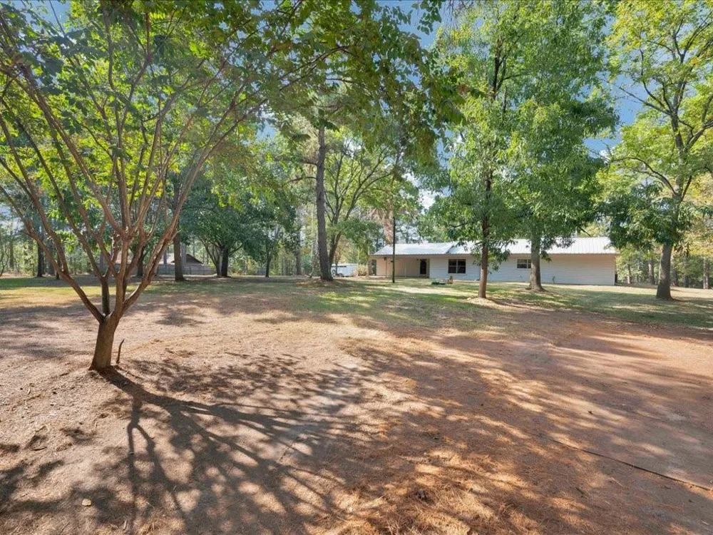 338 County Road 2041 Nacogdoches, TX 75965