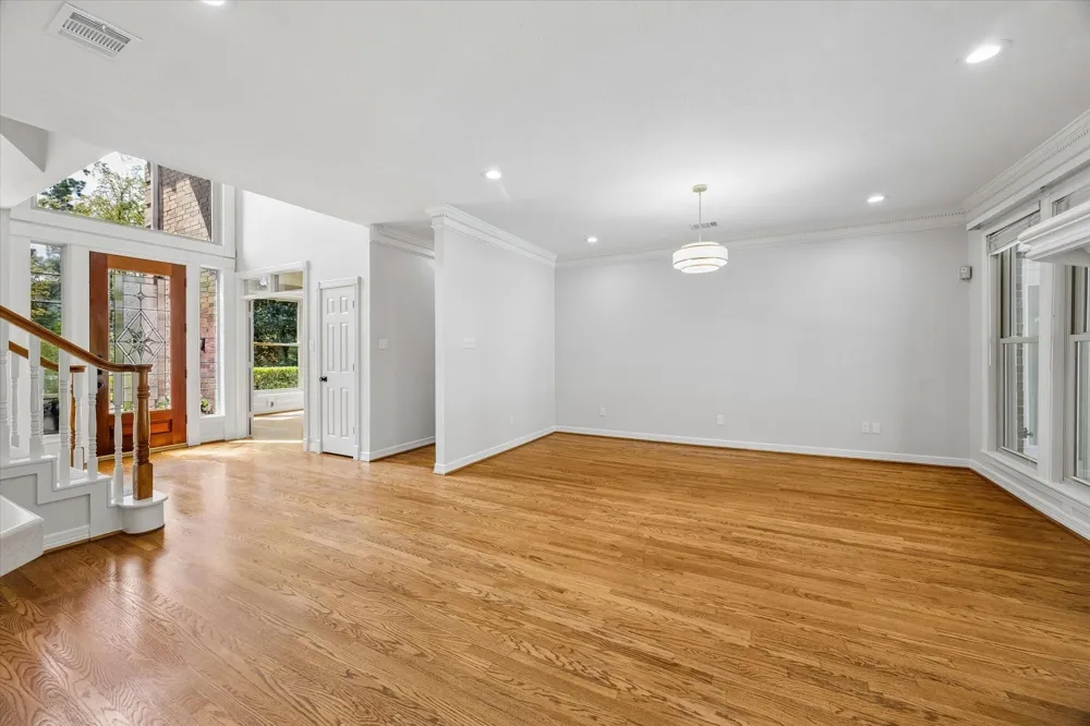 7 Blanketflower Court The Woodlands, TX 77381