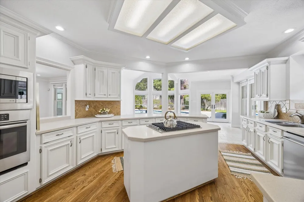 7 Blanketflower Court The Woodlands, TX 77381