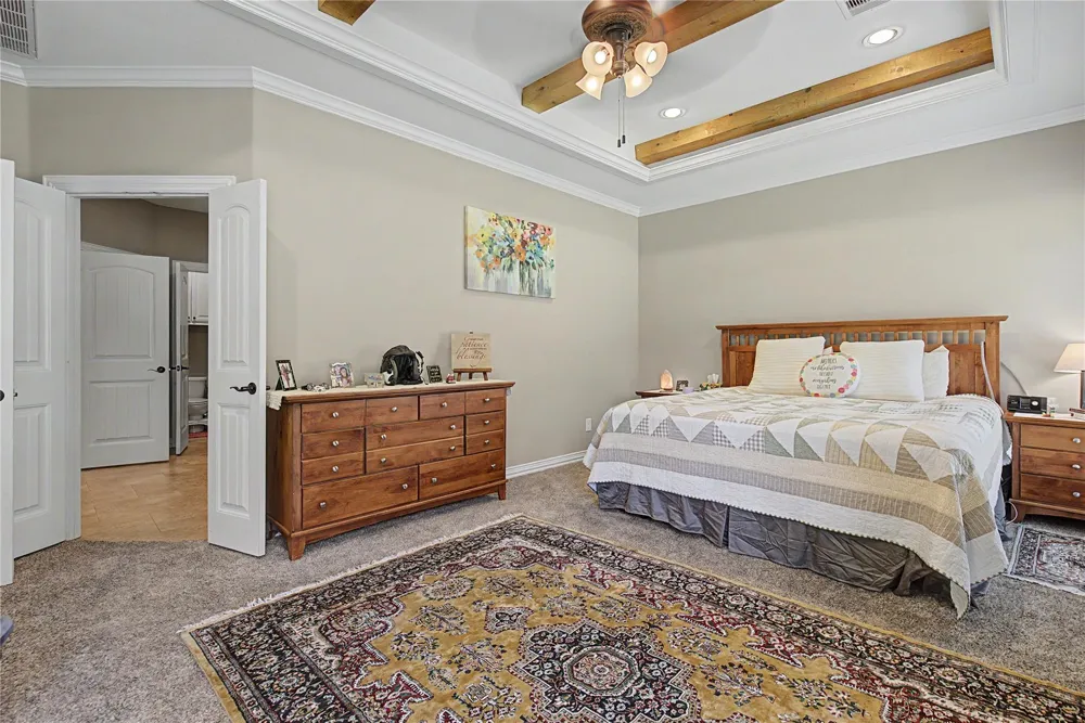 279 W Pines Drive Montgomery, TX 77356