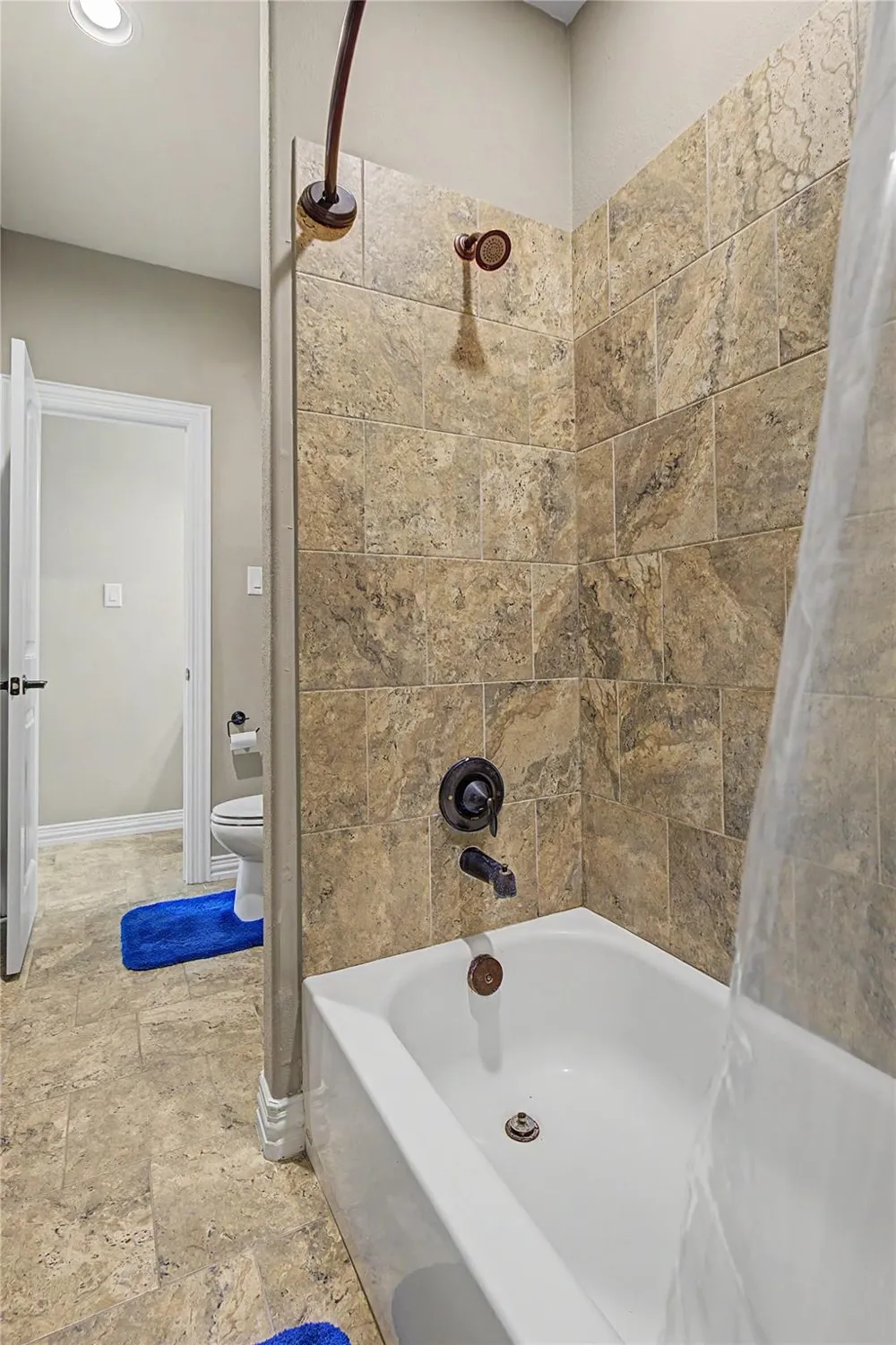 279 W Pines Drive Montgomery, TX 77356