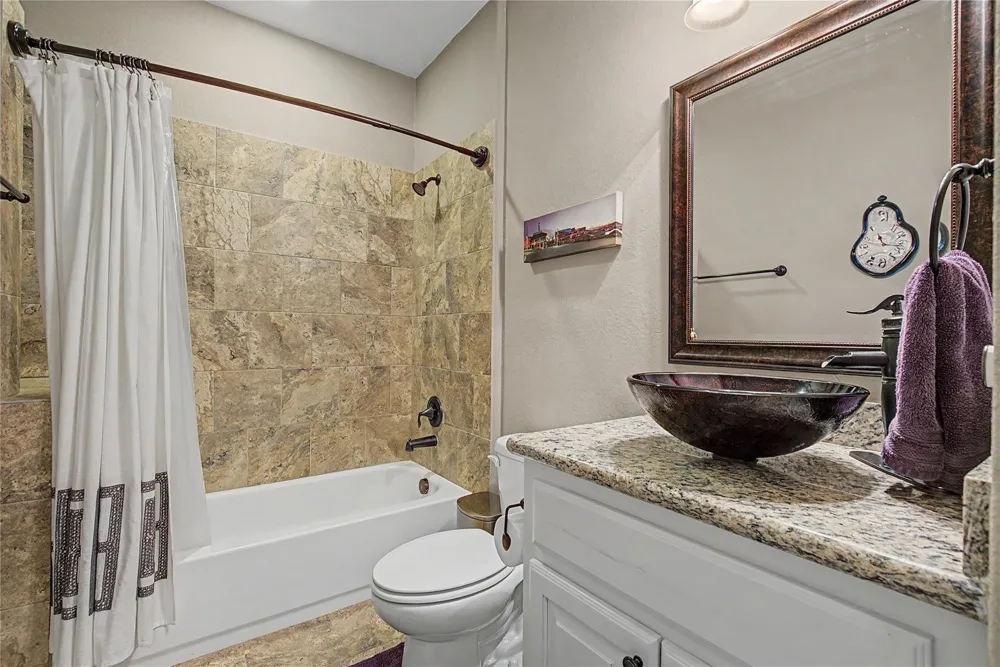 279 W Pines Drive Montgomery, TX 77356