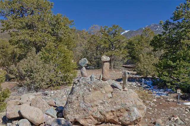 3608 Splendid Terrace Crestone, CO 81131
