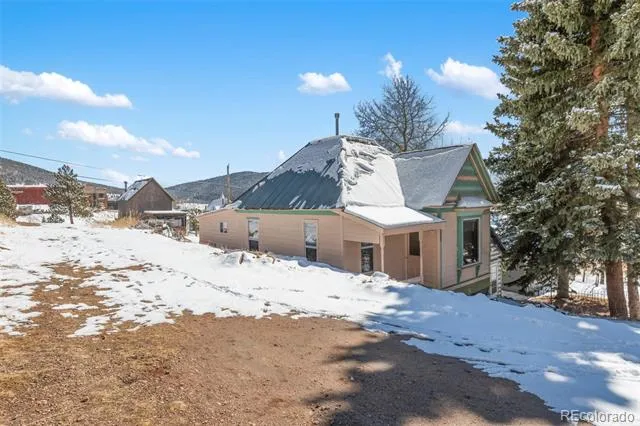 112 S 6th Street Victor, CO 80860