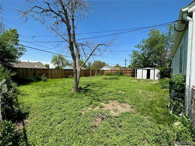 891 Lansing Street Aurora, CO 80010