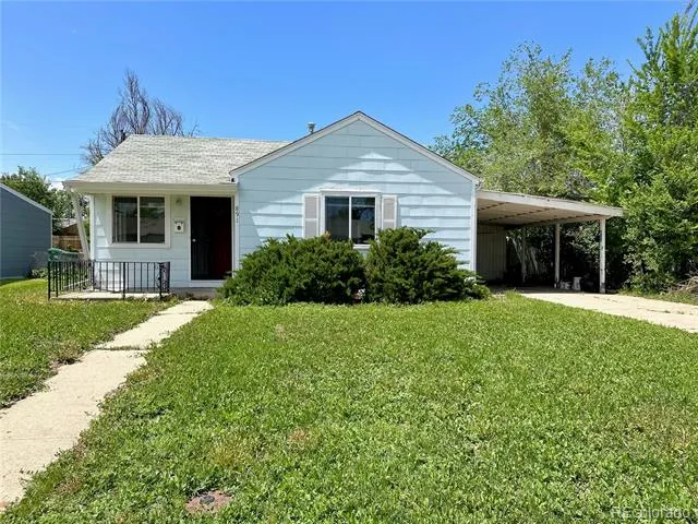 891 Lansing Street Aurora, CO 80010