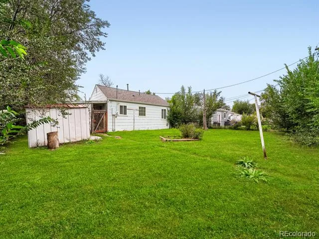 891 Lansing Street Aurora, CO 80010