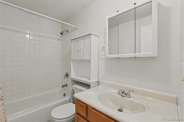 6209 W 95th Avenue Westminster, CO 80031