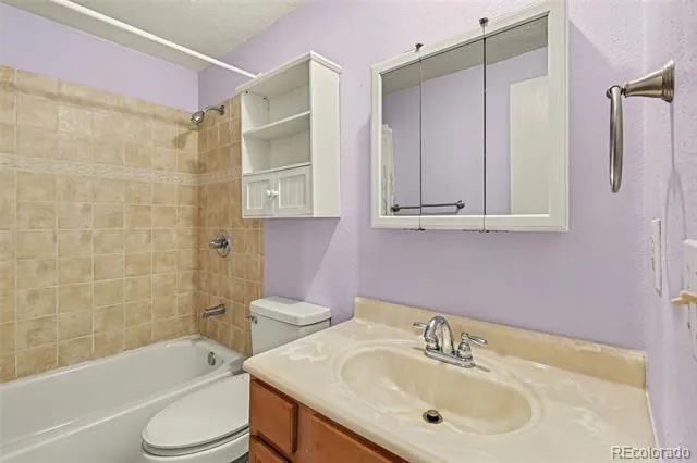 6209 W 95th Avenue Westminster, CO 80031