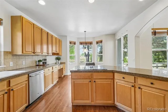 14890 E Maplewood Drive Centennial, CO 80016