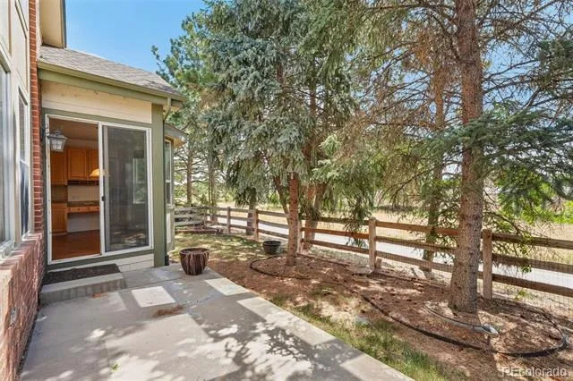 14890 E Maplewood Drive Centennial, CO 80016