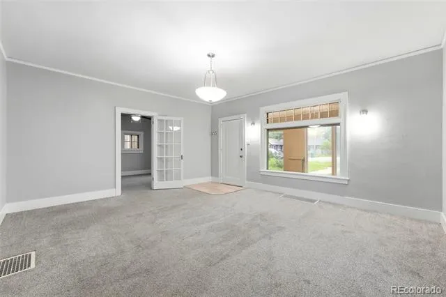 824 E Moreno Avenue Colorado Springs, CO 80903