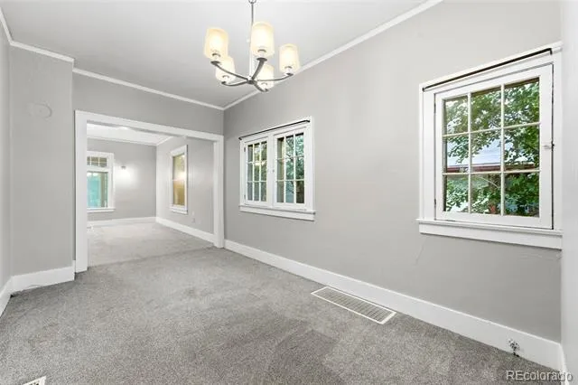 824 E Moreno Avenue Colorado Springs, CO 80903