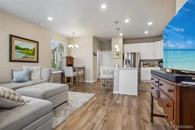 1833 S Poplar Court Denver, CO 80224