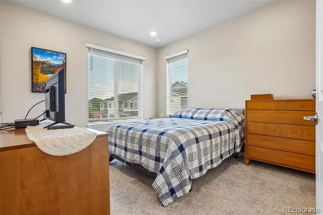 1833 S Poplar Court Denver, CO 80224