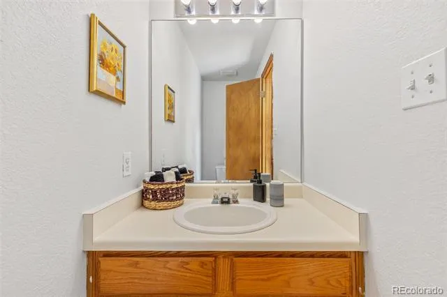 12039 Forest Street Thornton, CO 80241