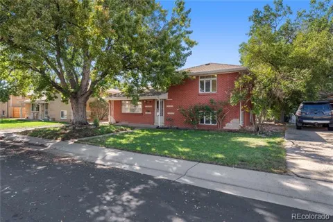 6750 W 54th Place