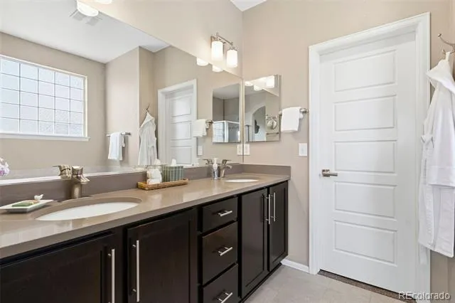 2124 Longfin Court Windsor, CO 80550