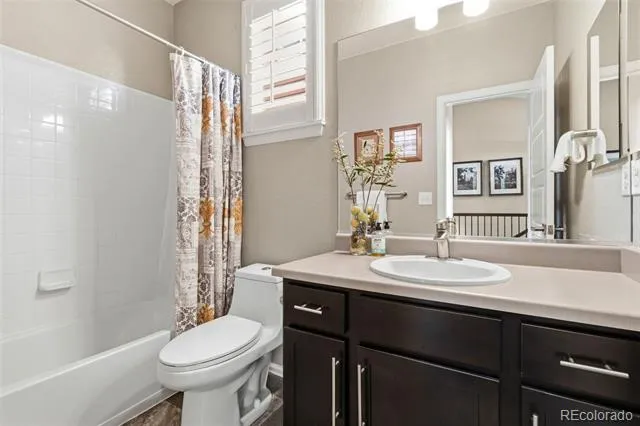 2124 Longfin Court Windsor, CO 80550