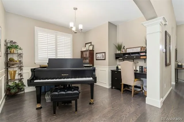 2124 Longfin Court Windsor, CO 80550