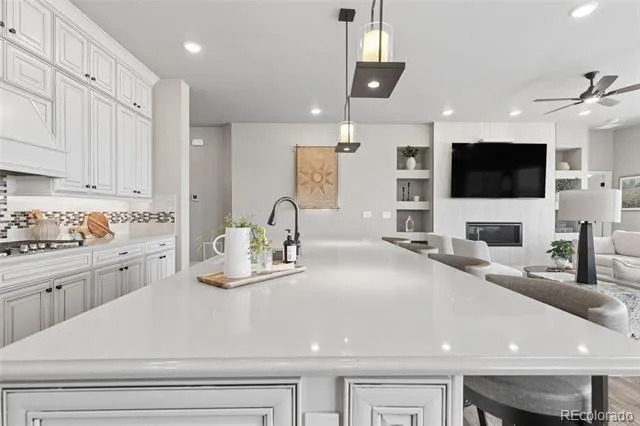 6274 Rowdy Drive Colorado Springs, CO 80924